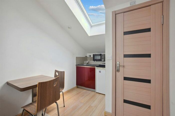 Studio To Rent In Dawes Road, London, SW6