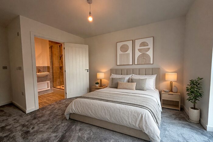 1 Bedroom Flat For Sale In "The Leo" At Dee Road, Tilehurst, Reading, RG30