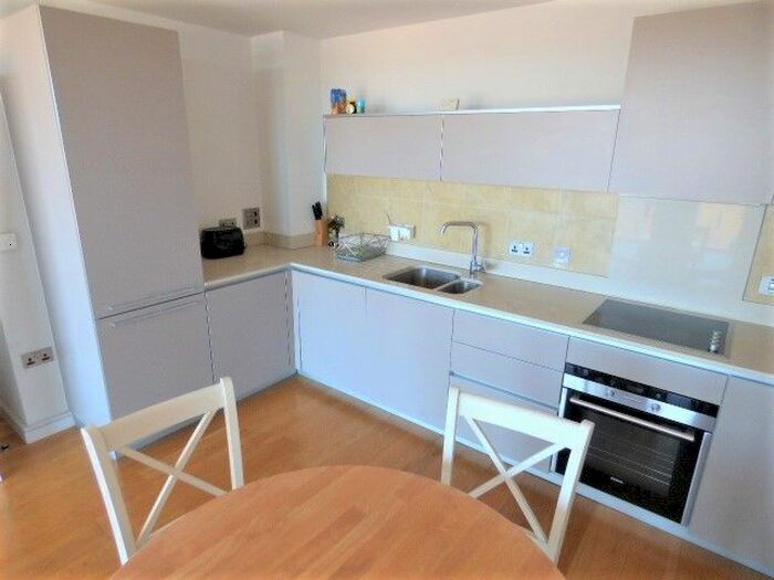 1 Bedroom Flat To Rent In Hazel Lane, Greenwich, SE10