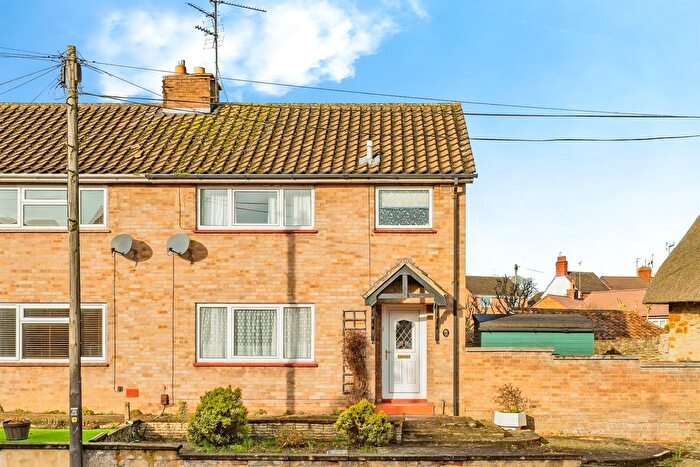 2 Bedroom End Of Terrace House For Sale In High Street, Irchester, Wellingborough, NN29