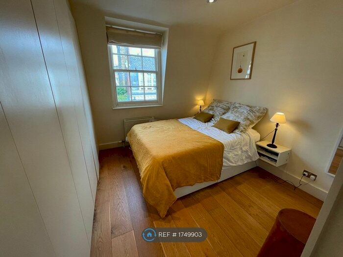 2 Bedroom Flat To Rent In Exmoor House, London, W1W