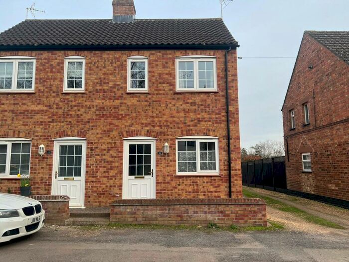 2 Bedroom House To Rent In Chapel End, Sawtry, Huntingdon, PE28