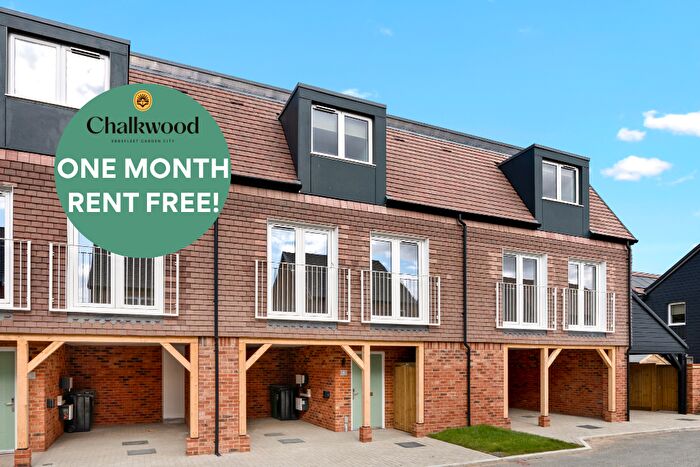 3 Bedroom Terraced House To Rent In Ragstone Avenue, Swanscombe, Kent, DA10