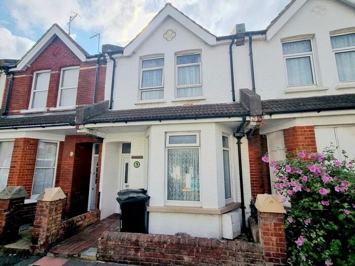 2 Bedroom Terraced House To Rent In Western Road, Eastbourne, BN22