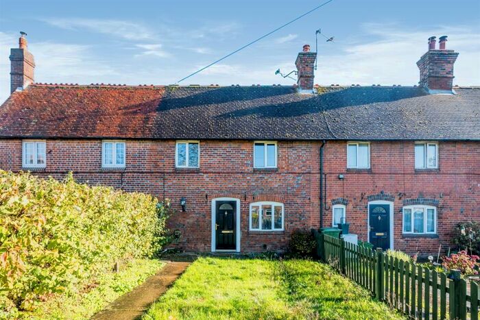 2 Bedroom Terraced House For Sale In Worlds End, Beedon, Newbury, RG20