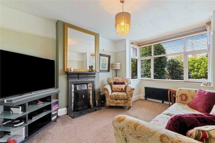 5 Bedroom Detached House For Sale In Victoria Road, Bognor Regis, West Sussex, PO21