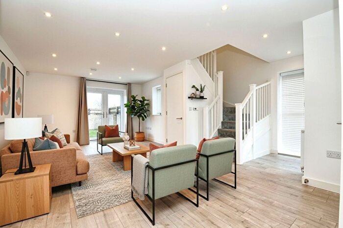 2 Bedroom Terraced House For Sale In Shergar Way, Salford, M6