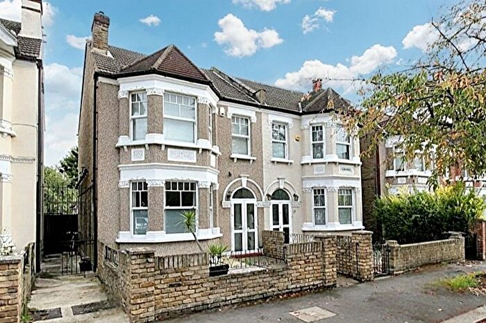 4 Bedroom Semi Detached House For Sale In Witham Road, Isleworth, TW7