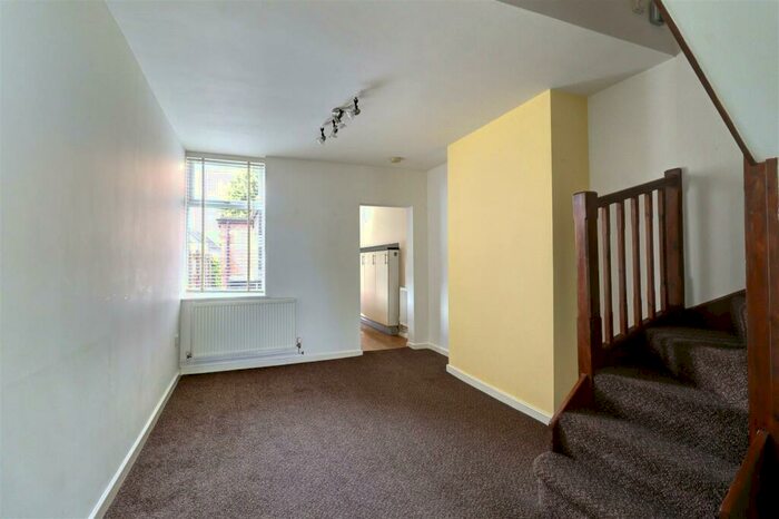 3 Bedroom End Of Terrace House For Sale In Attleborough Road, Nuneaton, CV11