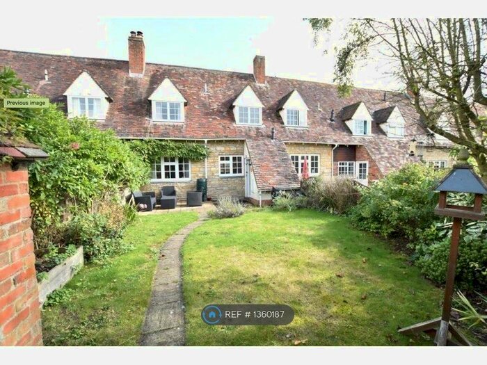 3 Bedroom Terraced House To Rent In Tythe Barn Cottages, Lenchwick, Evesham, WR11