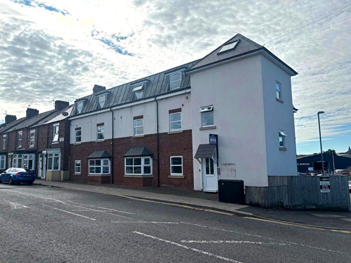 1 Bedroom Apartment To Rent In Quincey House, Eastmount Road, Darlington, Co Durham, DL1