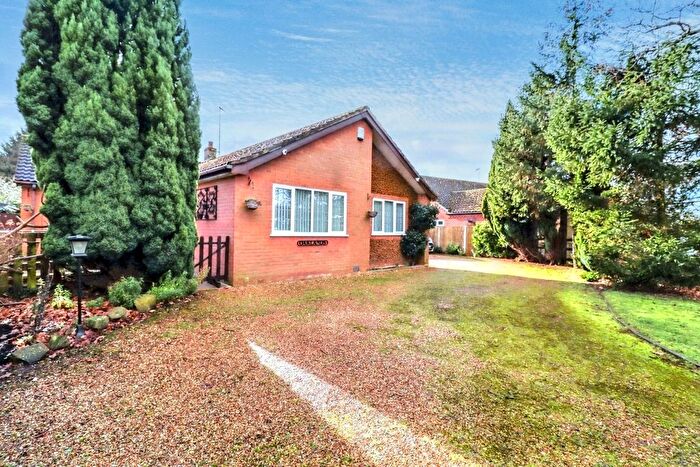 3 Bedroom Detached Bungalow For Sale In Setch Road, Blackborough End, King's Lynn, Norfolk, PE32