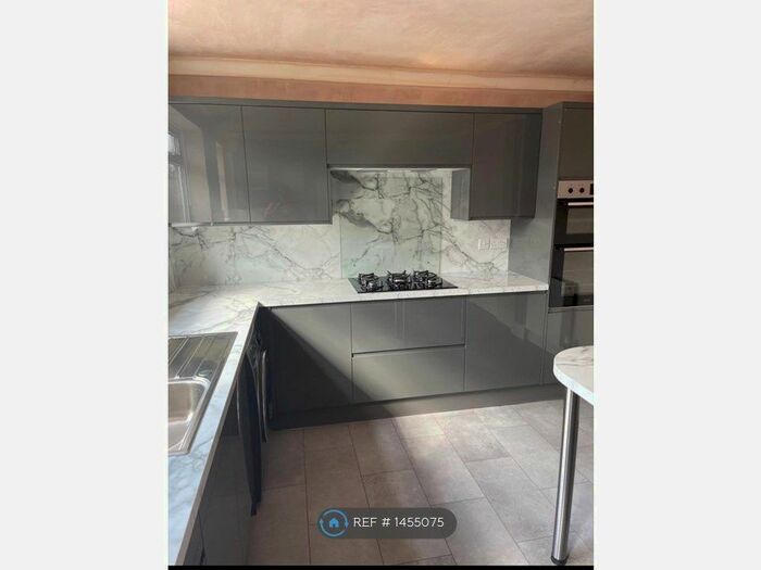 3 Bedroom Terraced House To Rent In Willow Close, Stockton-On-Tees, TS17