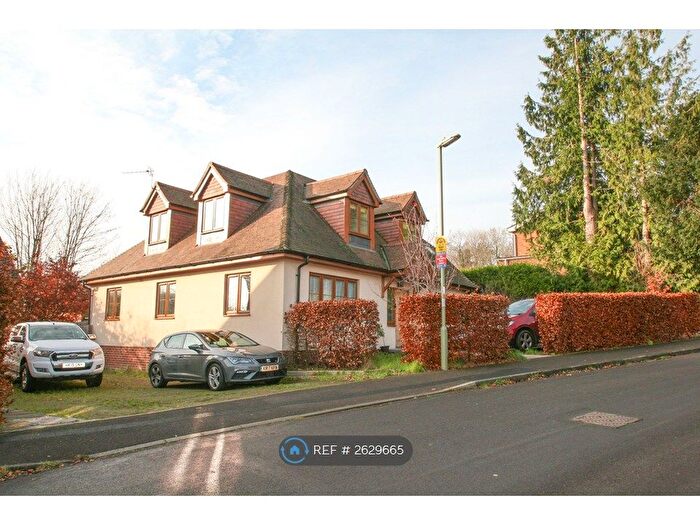 3 Bedroom Maisonette To Rent In The Pastures, Winchester, SO23