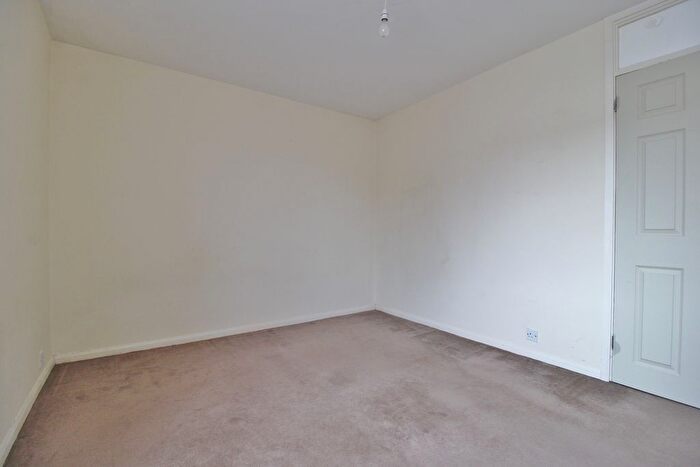 2 Bedroom Flat For Sale In Devonshire Avenue, Southsea, PO4