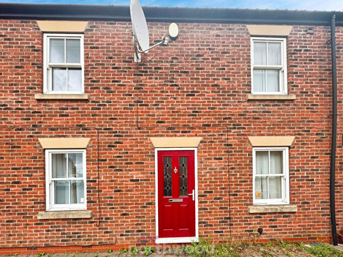3 Bedroom Terraced House To Rent In Stonegate, Thorne, Doncaster, DN8