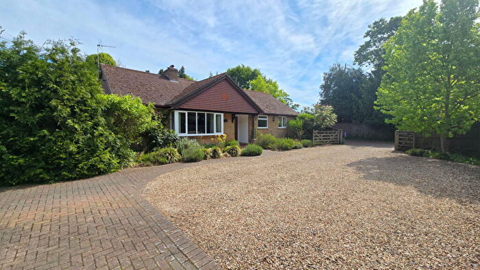 4 Bedroom Detached Bungalow For Sale In Priors Court Road, Hermitage, Thatcham, RG18