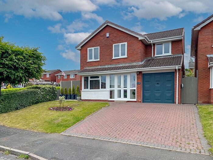 4 Bedroom Detached House For Sale In Milking Bank - Ascot Drive, DY1
