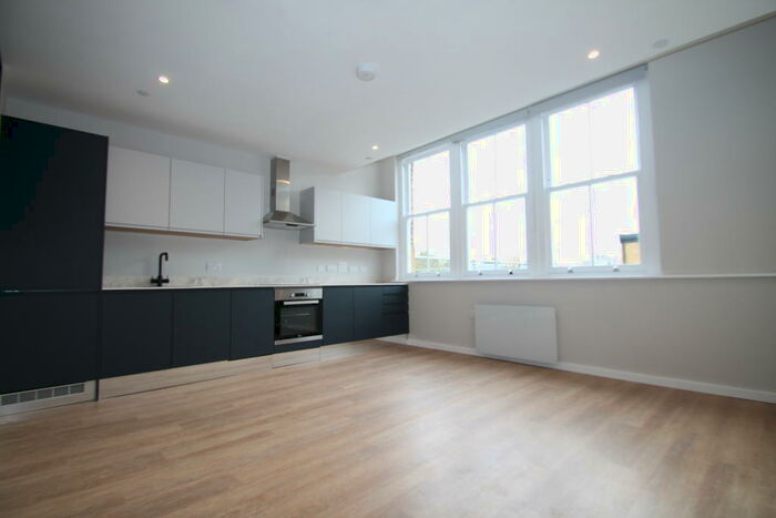 2 Bedroom Flat To Rent In High Street, Dartford, DA1