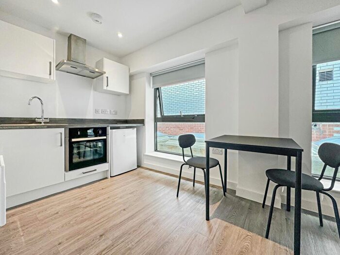 Studio To Rent In Chapel House, Fargate, Sheffield, S1