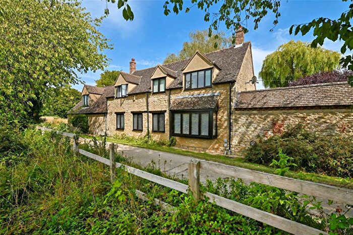5 Bedroom Semi-Detached House For Sale In Thrupp, Kidlington, Oxfordshire, OX5