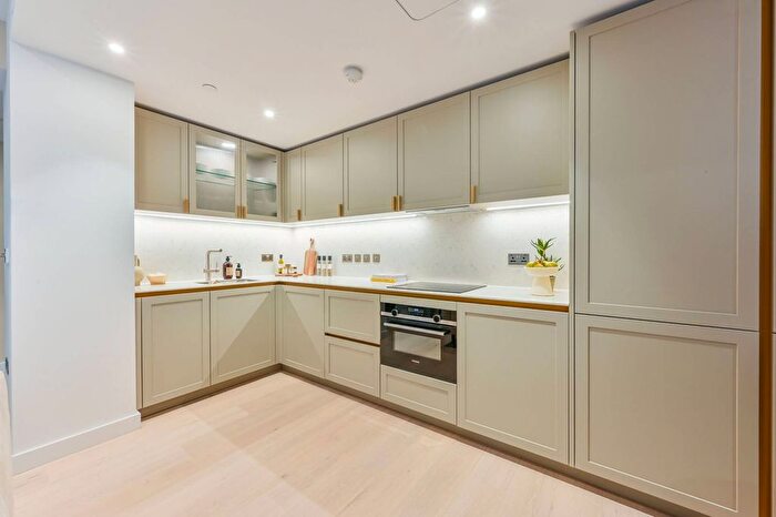 1 Bedroom Flat For Sale In West End Gate, Paddington, W2