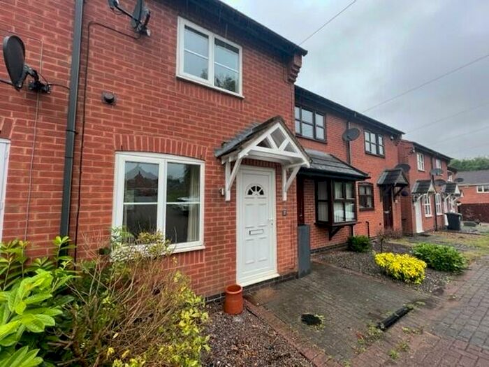 2 Bedroom Town House To Rent In Rawdon Road, Moira, DE12