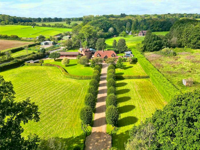 5 Bedroom Detached House For Sale In Bunny Lane, Sherfield English, Romsey, SO51