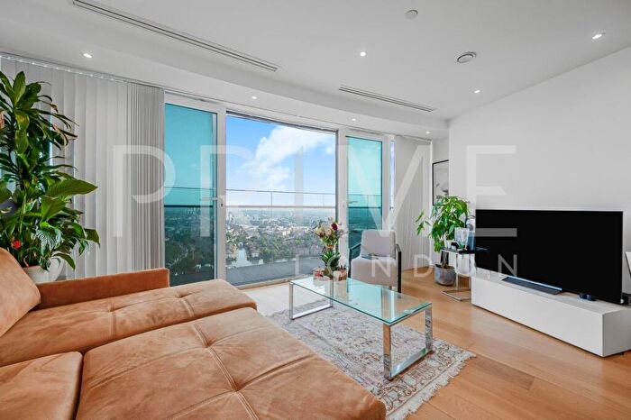 1 Bedroom Apartment For Sale In Arena Tower, Crossharbour Plaza, Canary Wharf, E14
