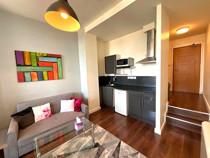 Studio To Rent In Flat, City Gate, DN1