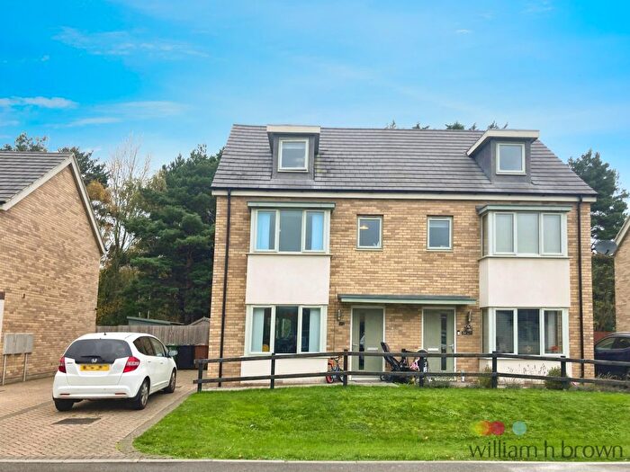 3 Bedroom Semi-Detached House To Rent In Westbrooke Place, Lincoln, LN6
