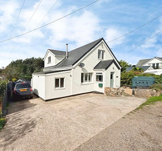 4 Bedroom Detached House For Sale In Green Lane West, Marazion, TR17