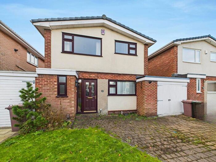 3 Bedroom Link Detached House For Sale In Lincoln Way, Rainhill, Prescot, L35