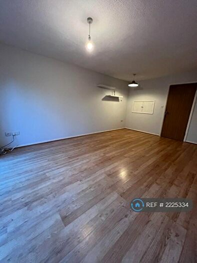 2 Bedroom Terraced House To Rent In Fleetham Gardens, Lower Earley, Reading, RG6