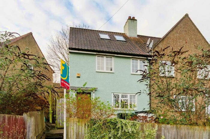 3 Bedroom End Of Terrace House To Rent In Durning Road, Gipsy Hill, London, SE19