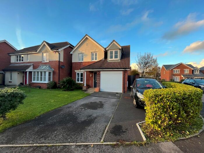 3 Bedroom Detached House To Rent In Princess Royal Close, Lymington, Hampshire, SO41