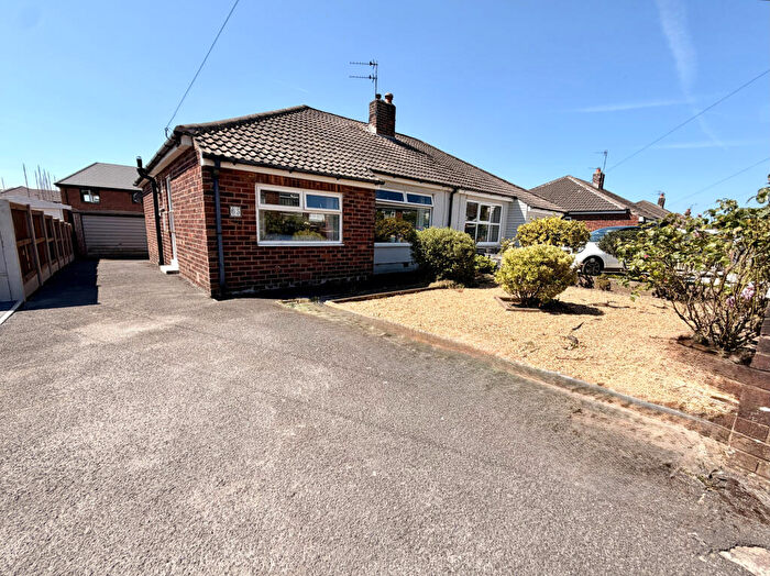 2 Bedroom Bungalow For Sale In Holts Lane, Poulton-Le-Fylde, FY6