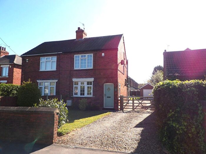 2 Bedroom Semi-Detached House To Rent In Nutwell Lane, Armthorpe, Doncaster, DN3