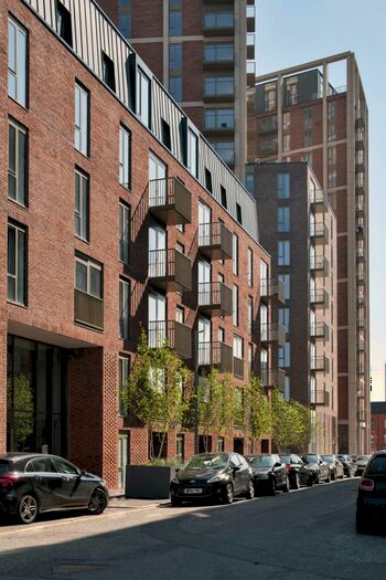 2 Bedroom Flat To Rent In Local Crescent, Hulme Street, Salford, M5