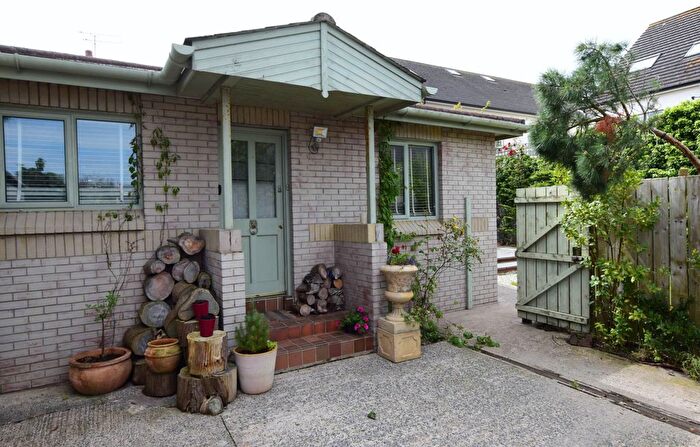 2 Bedroom Cottage To Rent In Groomsport Road, Bangor, BT20