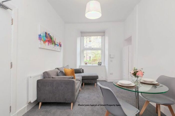 2 Bedroom Flat To Rent In Montague Street, Newington, Edinburgh, EH8