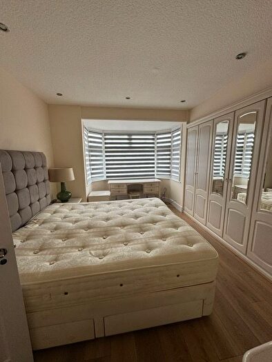 3 Bedroom Terraced House To Rent In Great Cambridge Road, Edmonton, N18