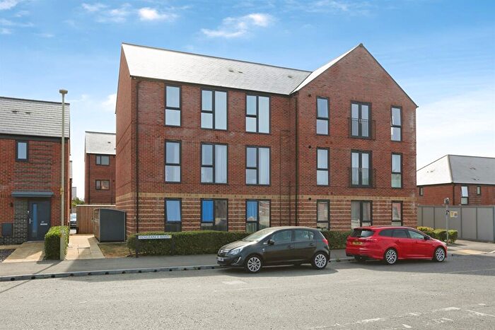 2 Bedroom Apartment For Sale In Argus Road, Lee-On-The-Solent, PO13