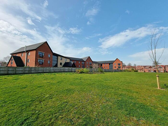 1 Bedroom Apartment For Sale In Birdwood Crescent, Bideford, EX39