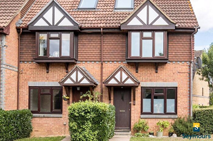 1 Bedroom Maisonette For Sale In Ladygrove Drive, Guildford, Surrey, GU4