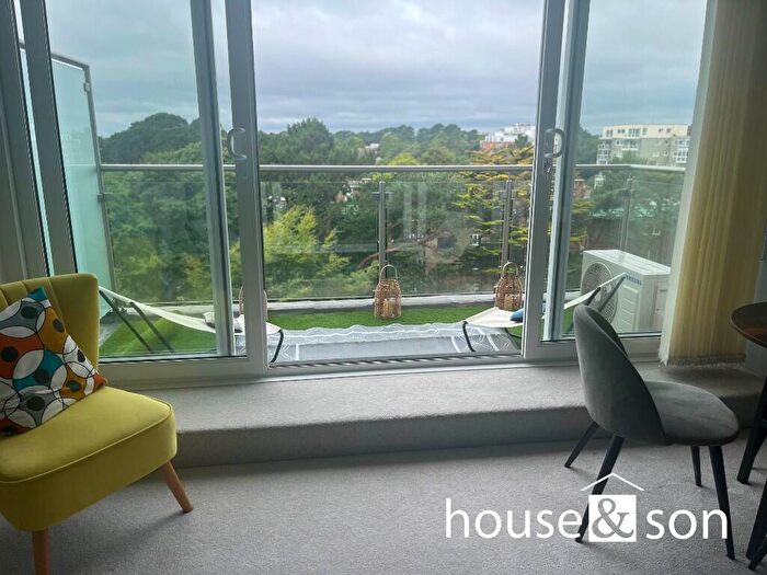 1 Bedroom Apartment For Sale In Admirals Walk, West Cliff Road, Bournemouth, Dorset, BH2