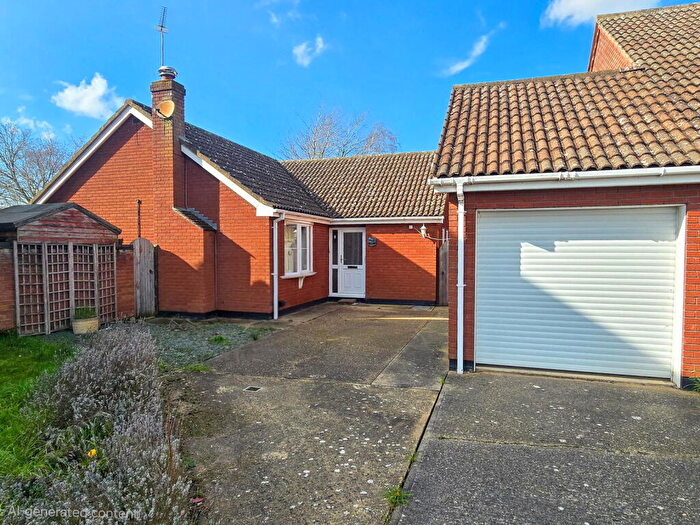 3 Bedroom Detached Bungalow For Sale In Primrose Close, Attleborough, NR17