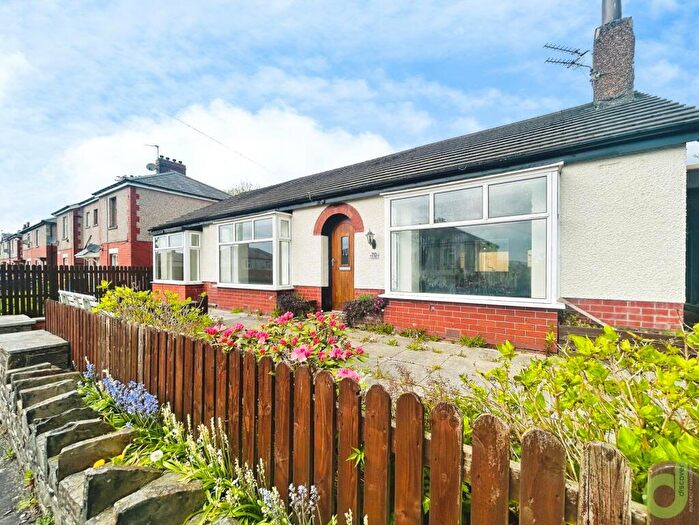 4 Bedroom Detached Bungalow To Rent In Cedar Avenue, Haslingden, BB4