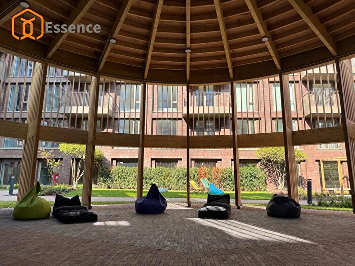 2 Bedroom Apartment To Rent In Apartment, Bromsgrove Street, B5