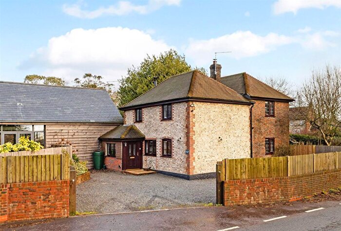 3 Bedroom Property For Sale In Froxfield, Petersfield, GU32